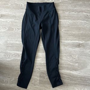 Lululemon Tied To It Tight 25” Black Legging